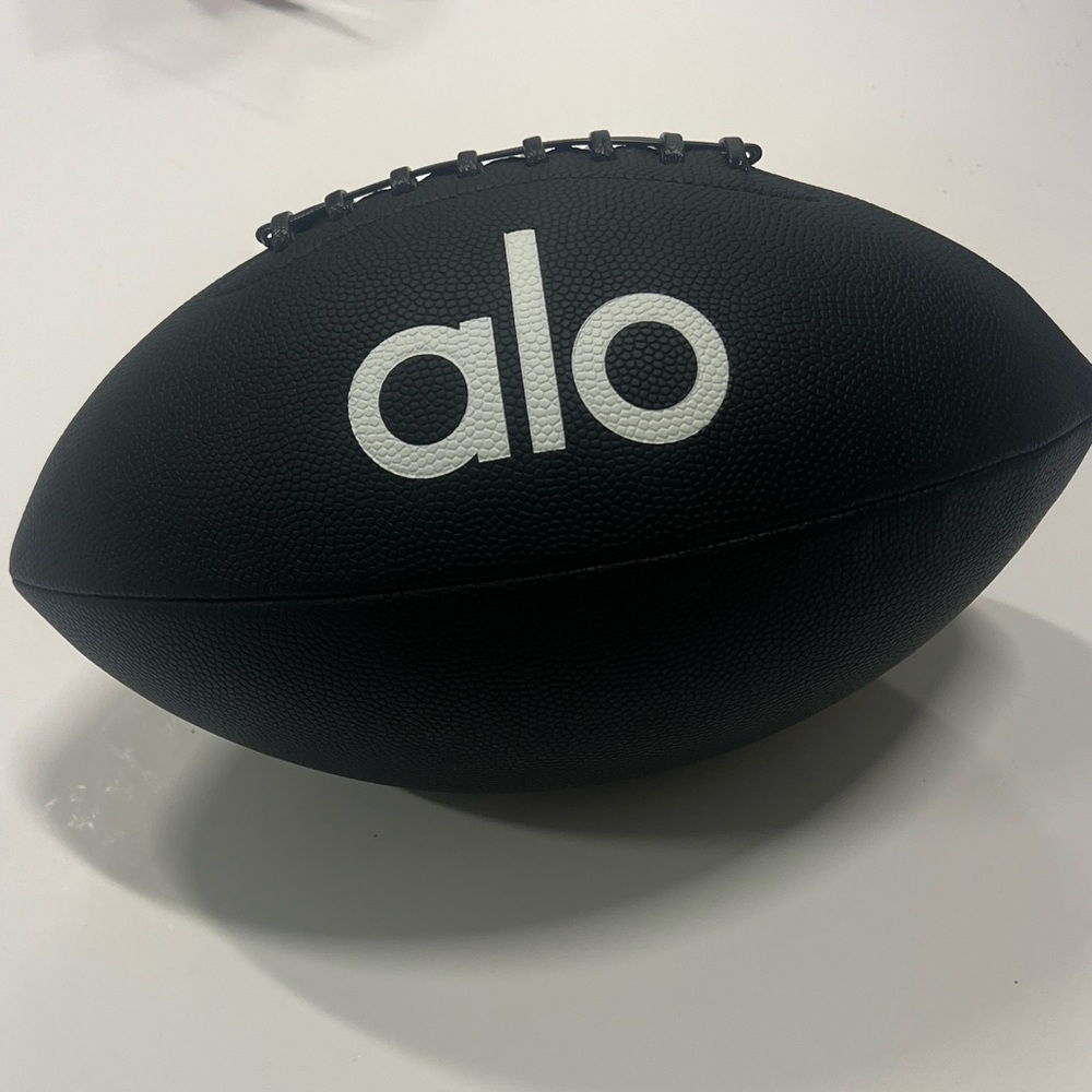 ALO Yoga Black Football